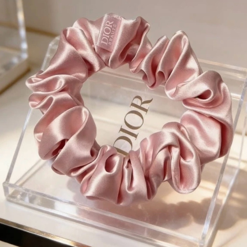 Dior Blush Satin Hair Scrunchie - Picture 3 of 3